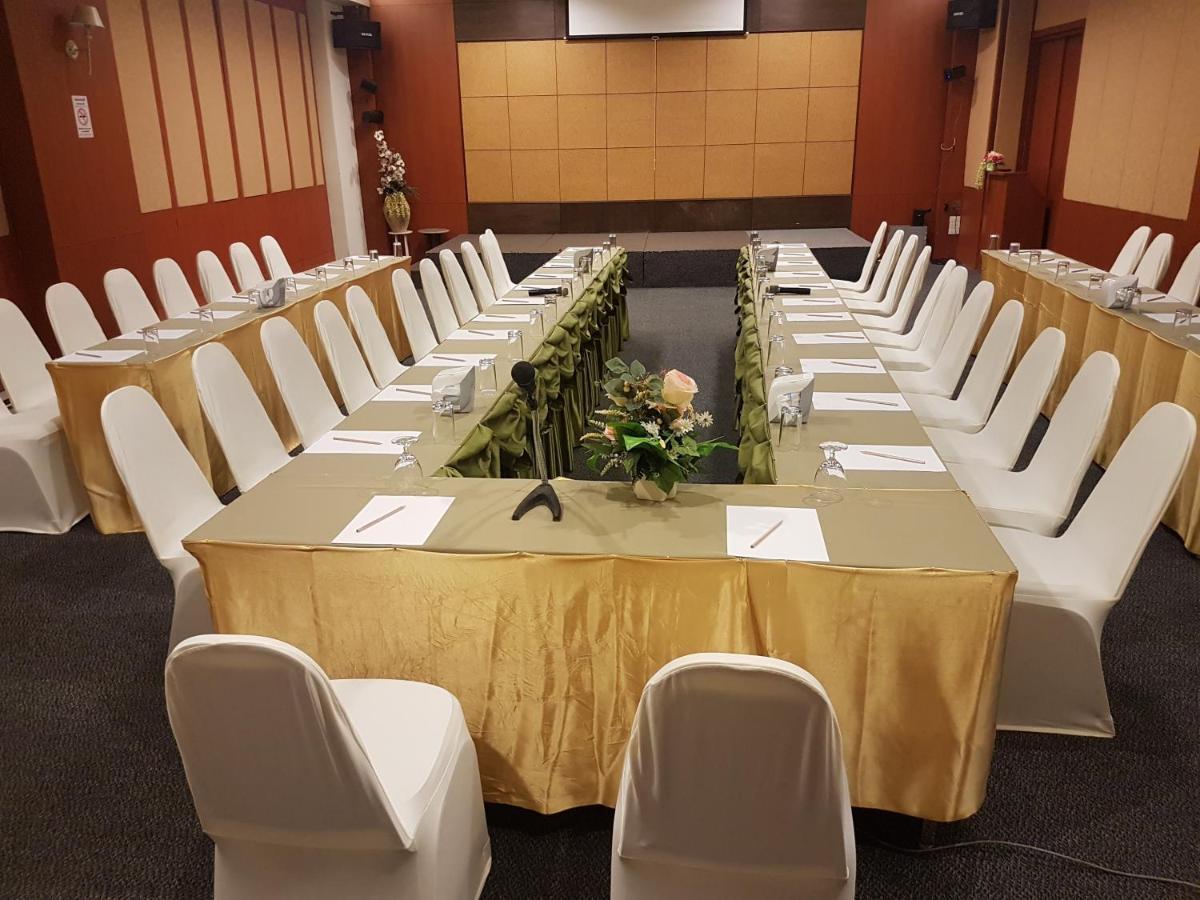 Hatyai Golden Crown Hotel Hat Yai Dış mekan fotoğraf