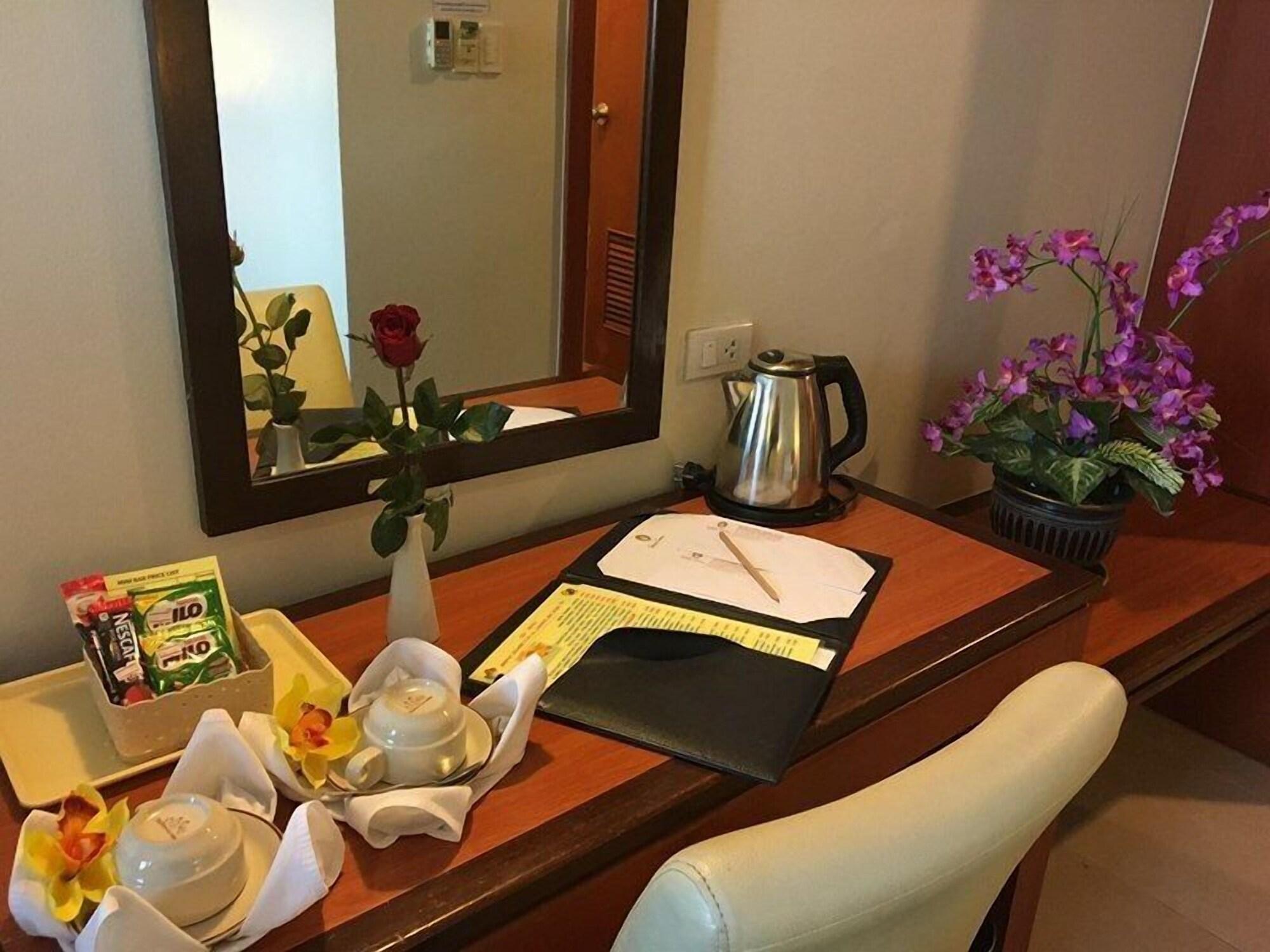 Hatyai Golden Crown Hotel Hat Yai Dış mekan fotoğraf