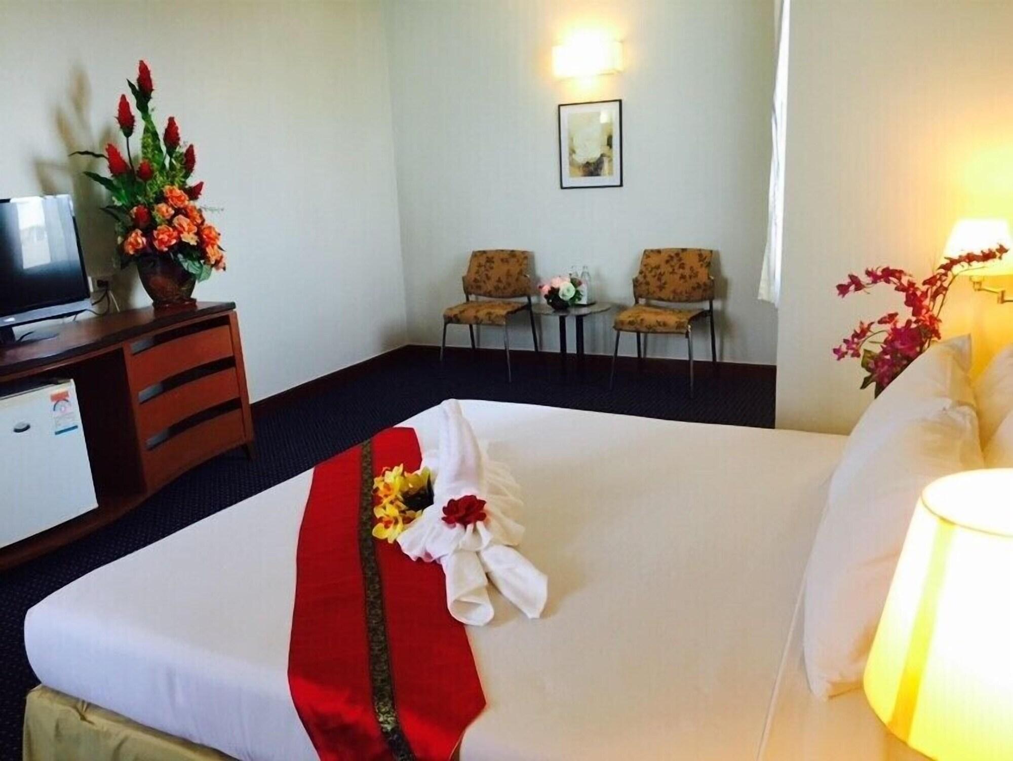 Hatyai Golden Crown Hotel Hat Yai Dış mekan fotoğraf