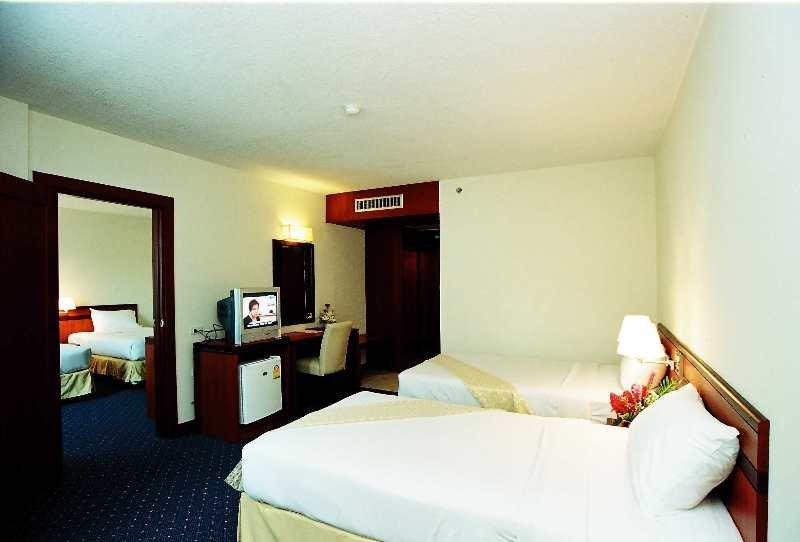 Hatyai Golden Crown Hotel Hat Yai Dış mekan fotoğraf